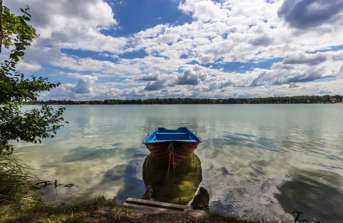 Jezioro Białe Pomorskie - Odkryj piękno i atrakcje tego miejsca
