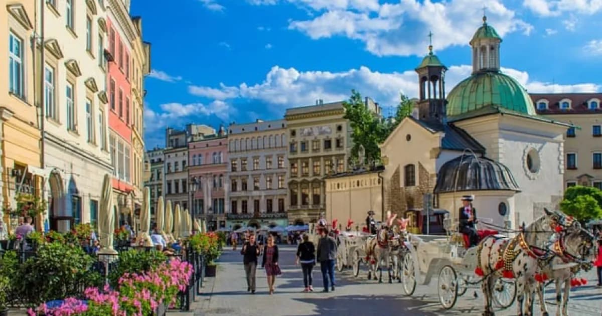 Gdzie zjeść w Krakowie? Odkryj najlepsze restauracje i smaki