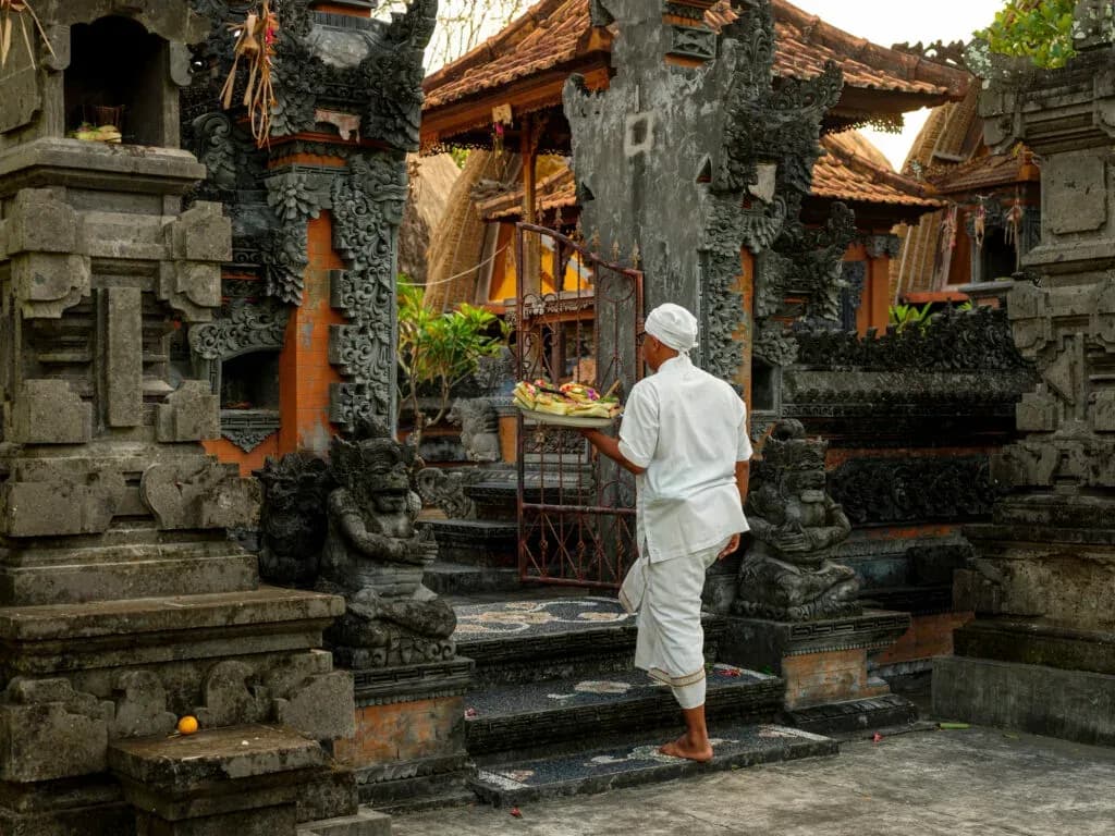 Najlepsze atrakcje na Bali: odkryj niezapomniane miejsca i doświadczenia