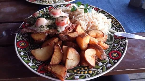 Gdzie zjeść w Bystrzycy Kłodzkiej? Odkryj najlepsze restauracje