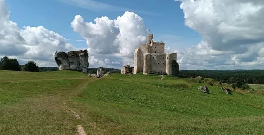 Najciekawsze atrakcje w Złotym Potoku, które musisz zobaczyć